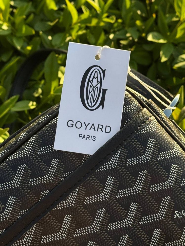 Сумка через плече від Goyard
