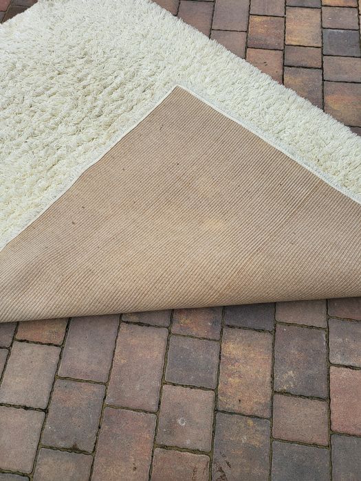 Dywan Shaggy z włosiem frędzlami    biaĺy kremowy 200/140