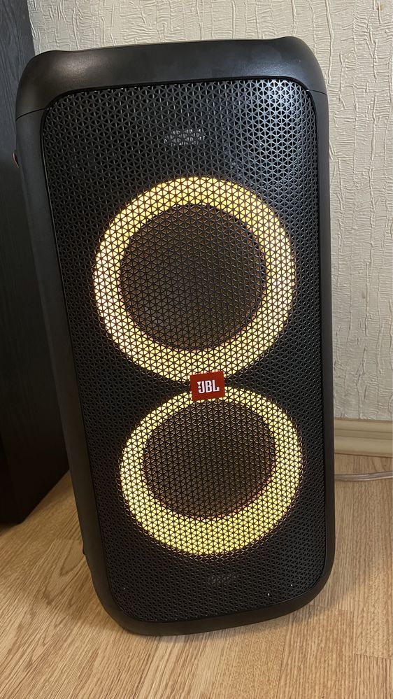 JBL Partybox 100