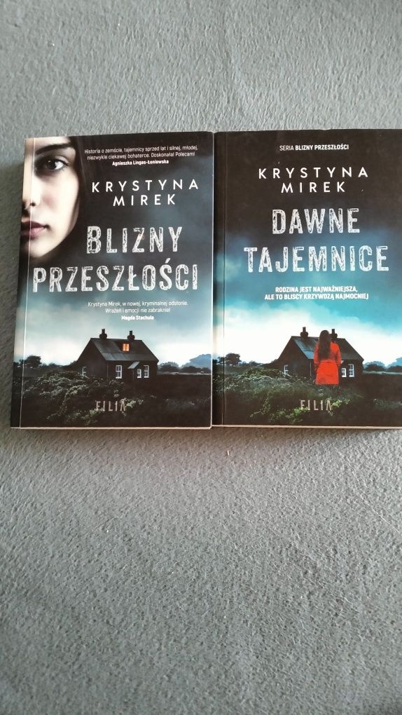 Krystyna Mirek Blizny przeszłości, Dawne tajemnice