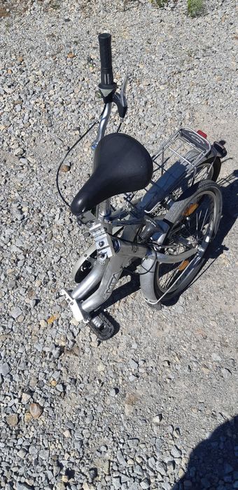 Rower MIFA z lekką składaną ramą na 20 calowych kołach i 3 biegami