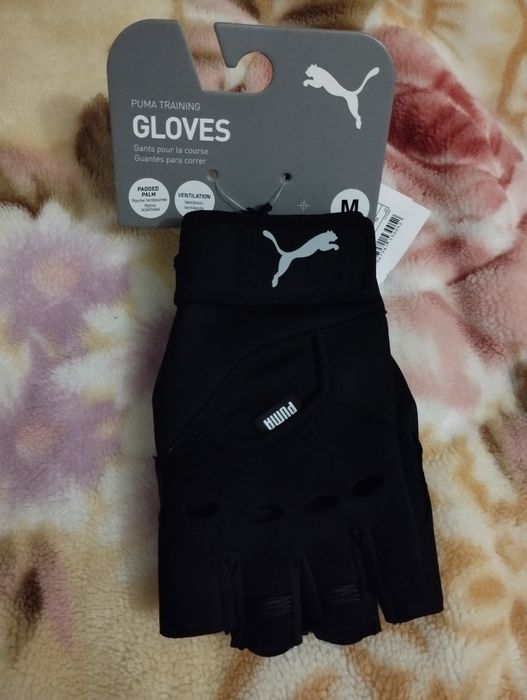 Спортивні рукавички