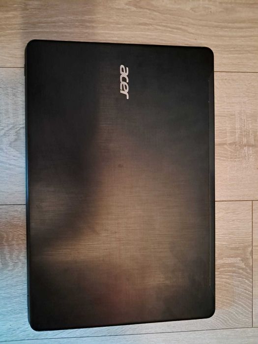 Laptop Acer Aspire F5 i5-7200u / 8gb ram / 940MX / Windows 10 / 15,6