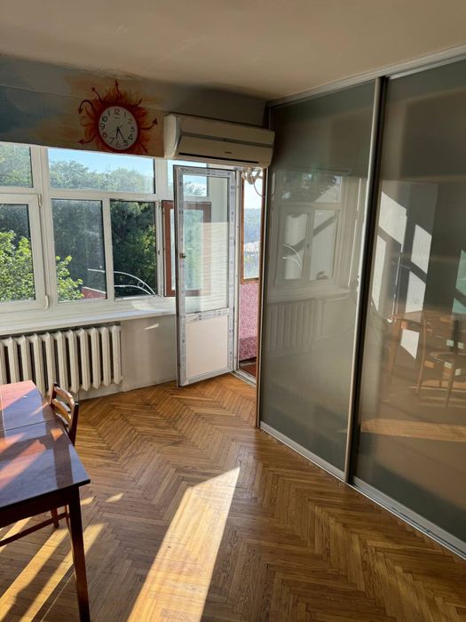 Ціну знижено! Оренда 2 к.52м2, Щусева 36, метро Сирець 5 хвилин. Є газ