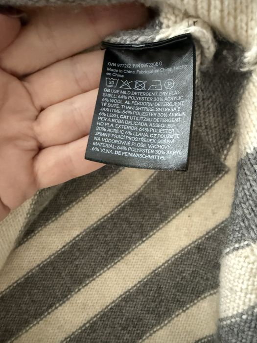 Жіночий новий светр hm S, у складі шерсть + сукня нова Zara в подаруно