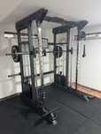 Máquina Multifuncional TITANIUM STRENGTH B200 V3 + extras
