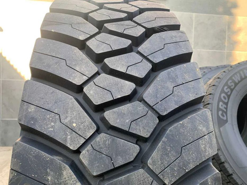 318/80R22.5 Croswind CWMD04 Napęd budowlany prod. Serbia Europa