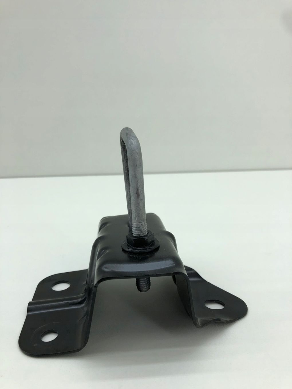 BMW X1 U11 ZAMEK RYGIEL ZACZEP MASKI PRAWY 9853674