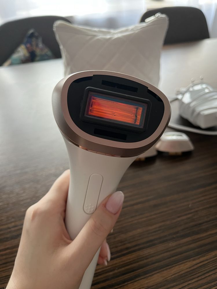 Depilator PHILIPS Lumea