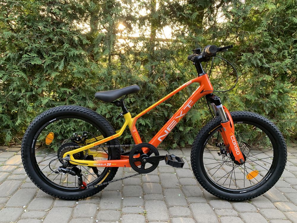 Велосипед новий дитячий r-20 магнієвий