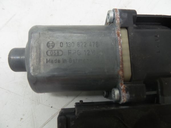 Motor vidro frente direito RENAULT Megane III (BZ0_)