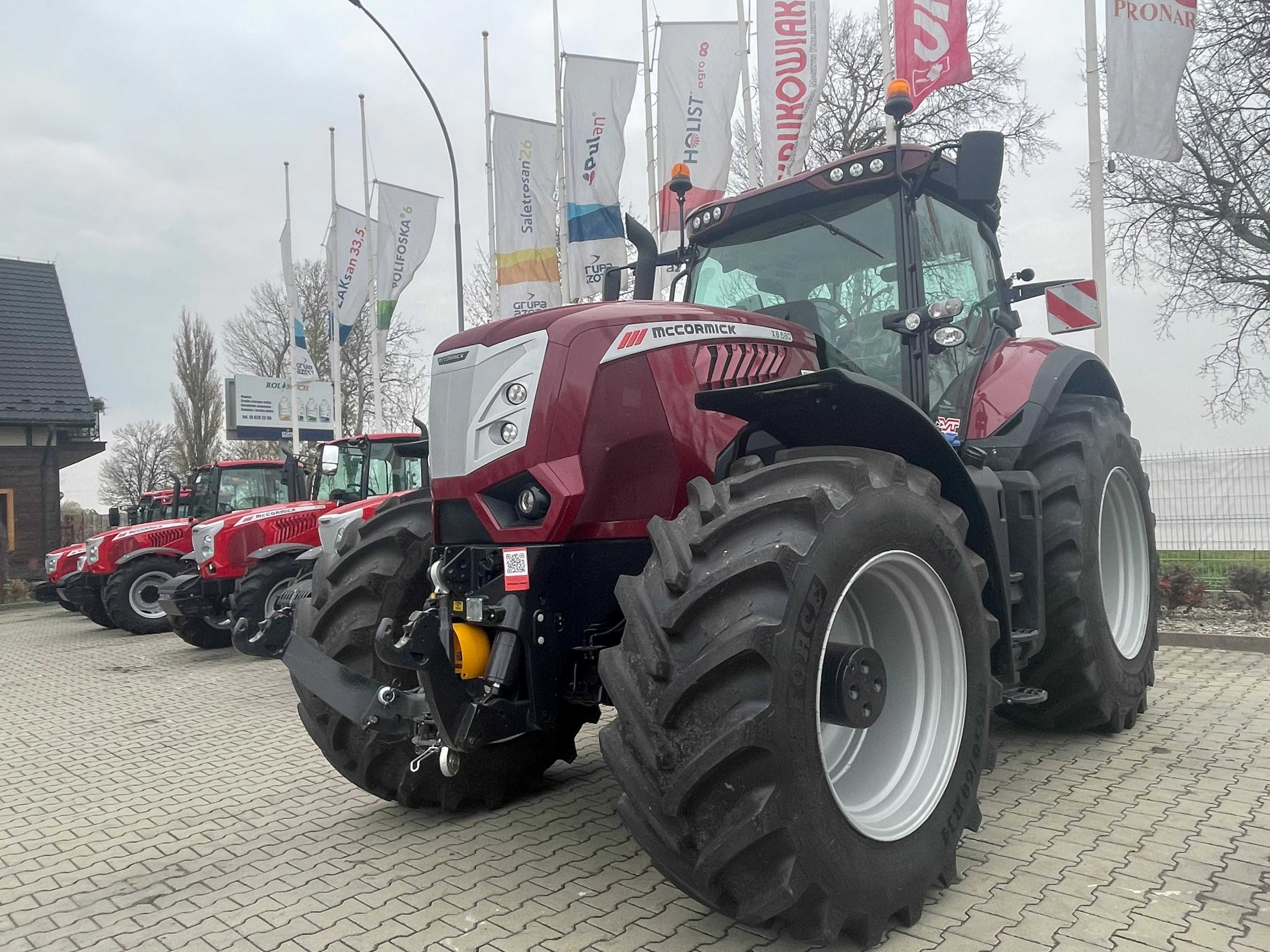Ciągnik McCormick X8.631 model 2024r