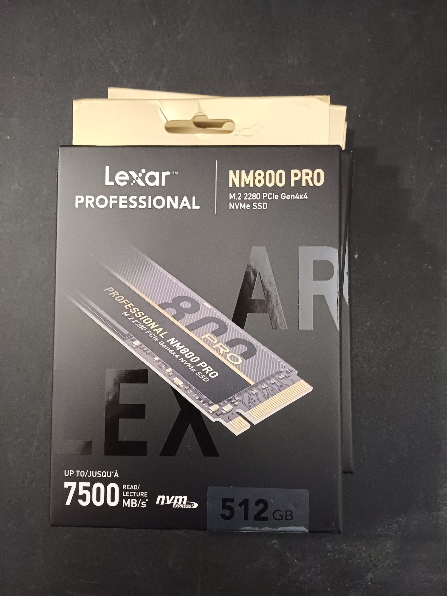 Lexar 512GB M.2 PCIe Gen4 NVMe NM800 Pro