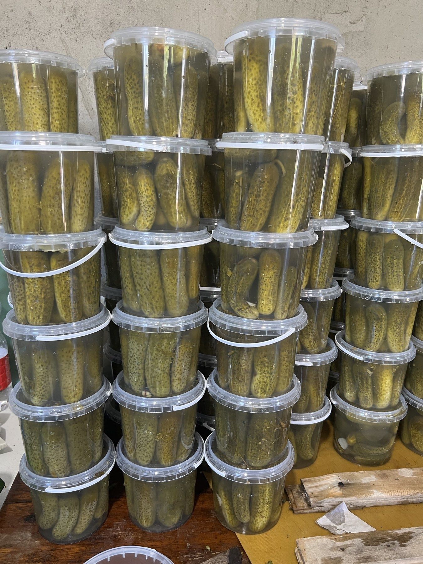 Продам овощи и соленья та квашенья