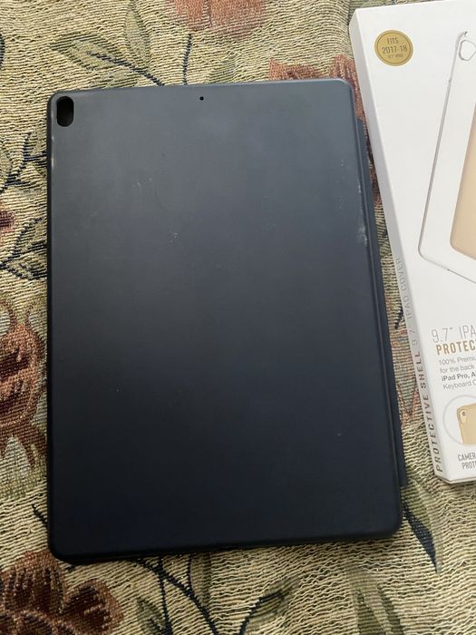 Чехол на айпад фірма iwant