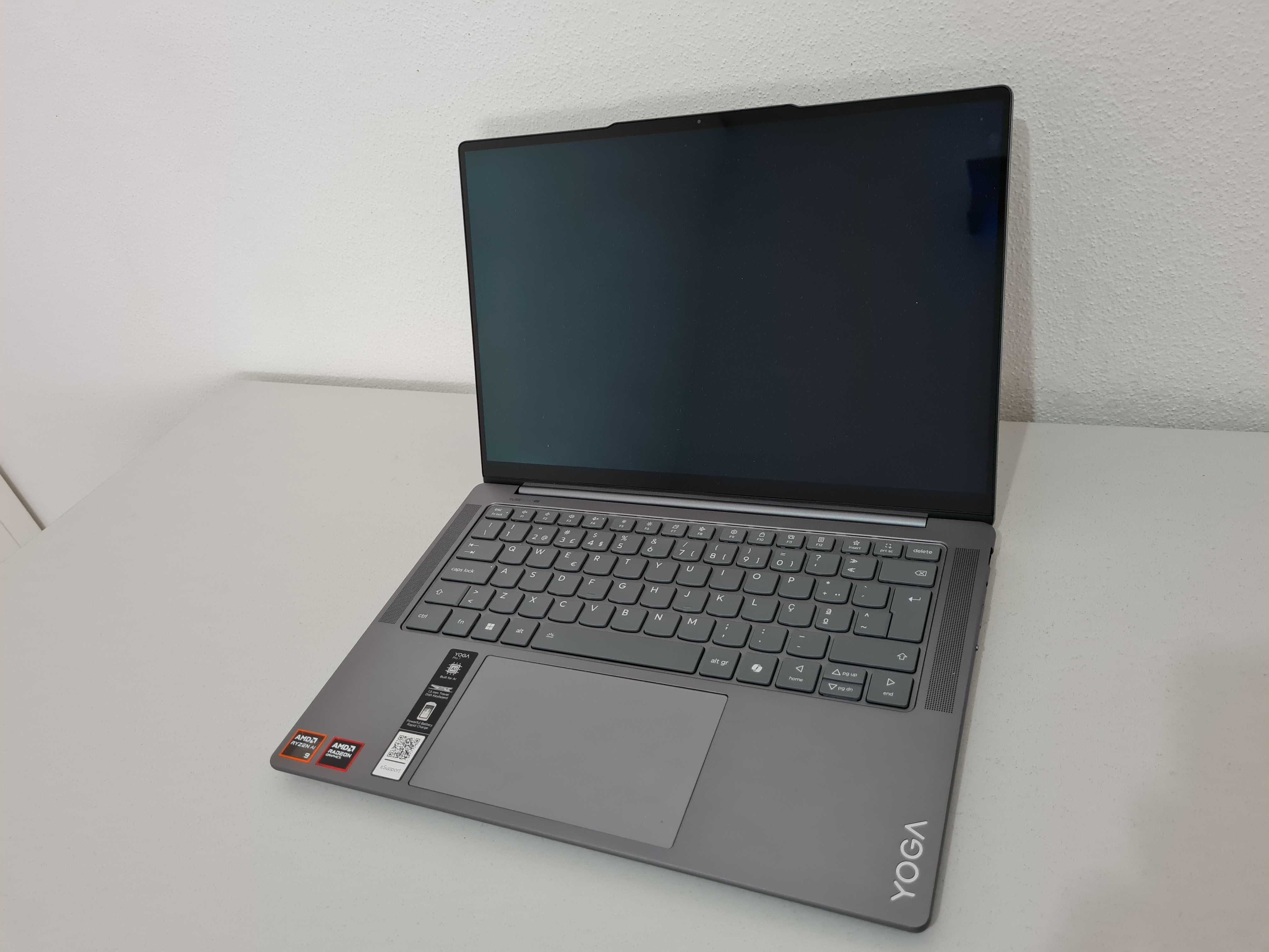 Lenovo Yoga Pro 7 Gen 9 (14″ AMD)