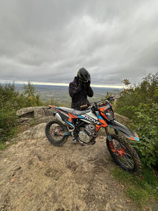 Продається Кові адванс 250 стан ідеальний