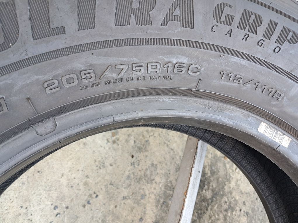 Резина зимова, 205/75 R16C Good Year Ultra Grip Cargo (арт. 14158)