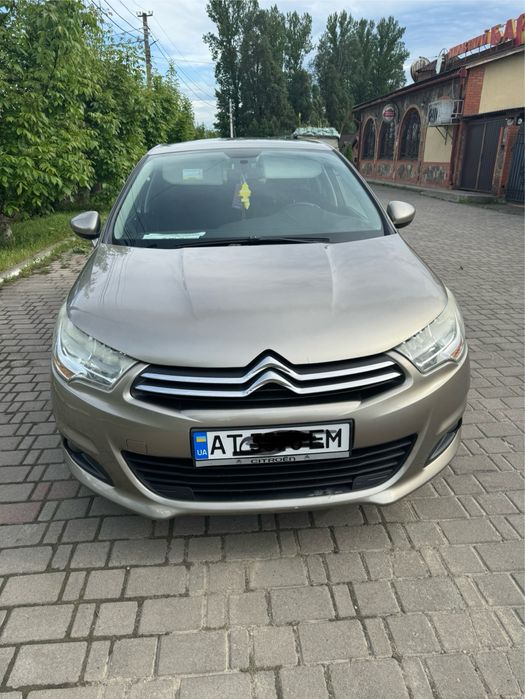 Продам автомобіль