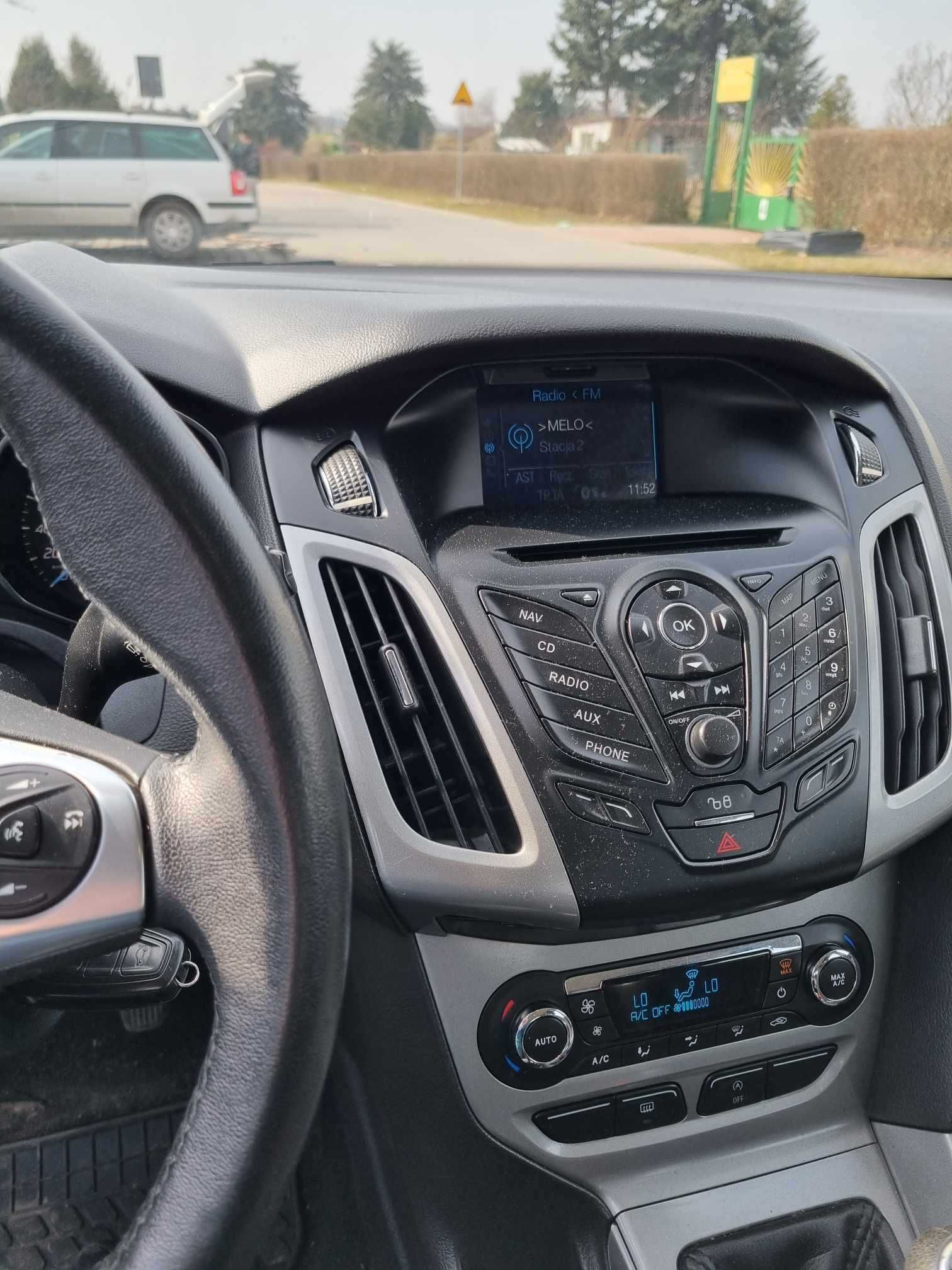 Ford Focus MK3 2011r 1.6TDCI climatronic tempomat pdc navi convers
