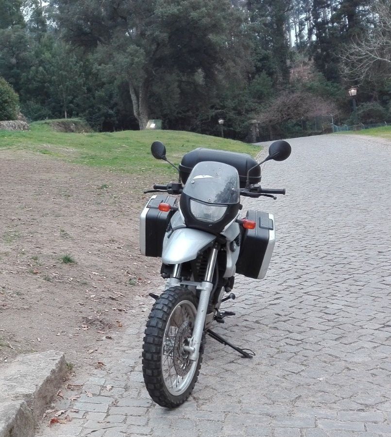 Moto BMW  F650 ano 2000