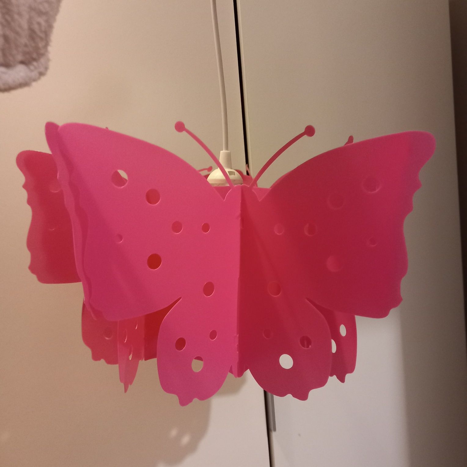 Lampa motyl różowa dla dziewczynki