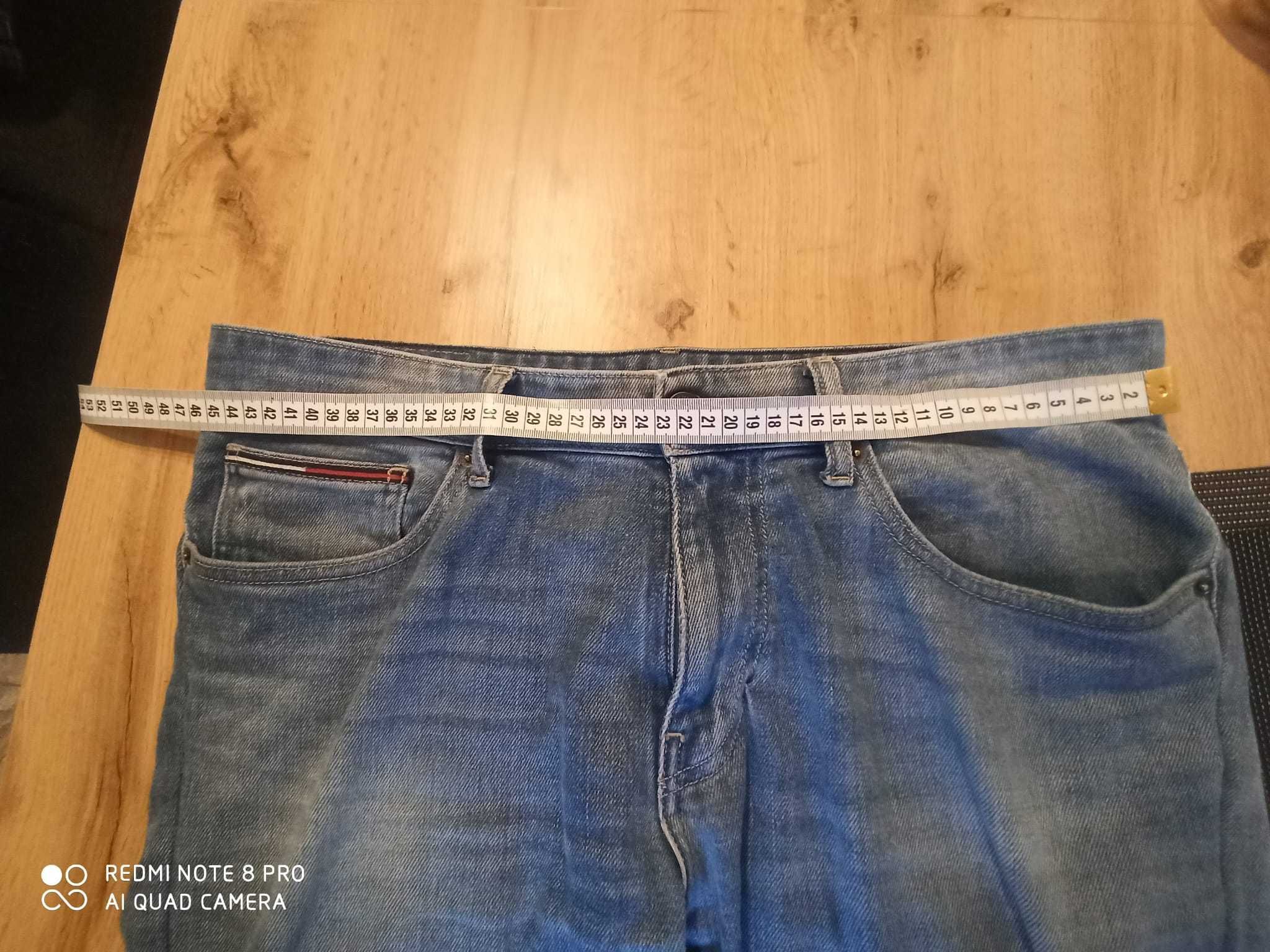 Sprzedam spodnie męskie Tommy Jeans