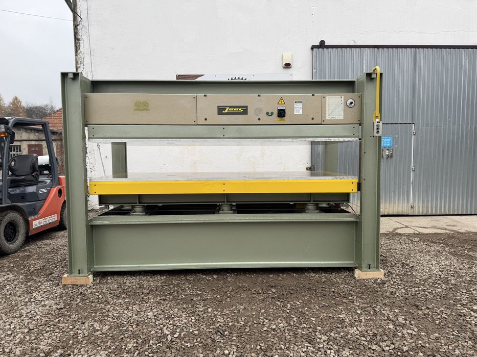 Prasa hydrauliczna półkowa JOOS 3000x1350 mm  , złote półki