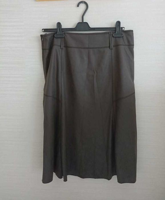 Bonita Красивая женская юбка под кожу/замш шоколадного цвета 42