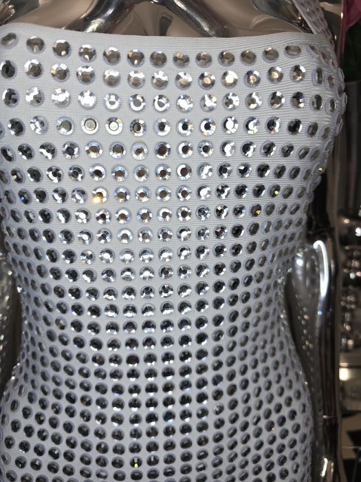 PRZEŚLICZNA sukienka bandażowa kryształki