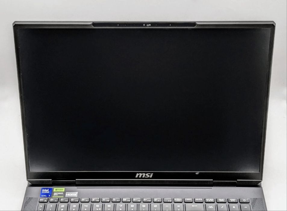 MSI Titan 18 HX A2XWJG/ Ultra 9 285HX/ GeForce RTX 5090 24 gb/ 64 RAM