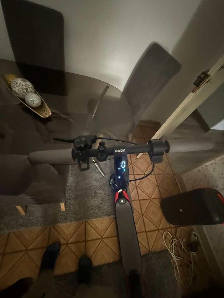 Trotinete nine bot pro