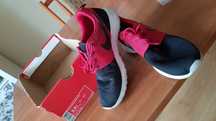 Nike roshe one czarno-czerwone rozmiar 38