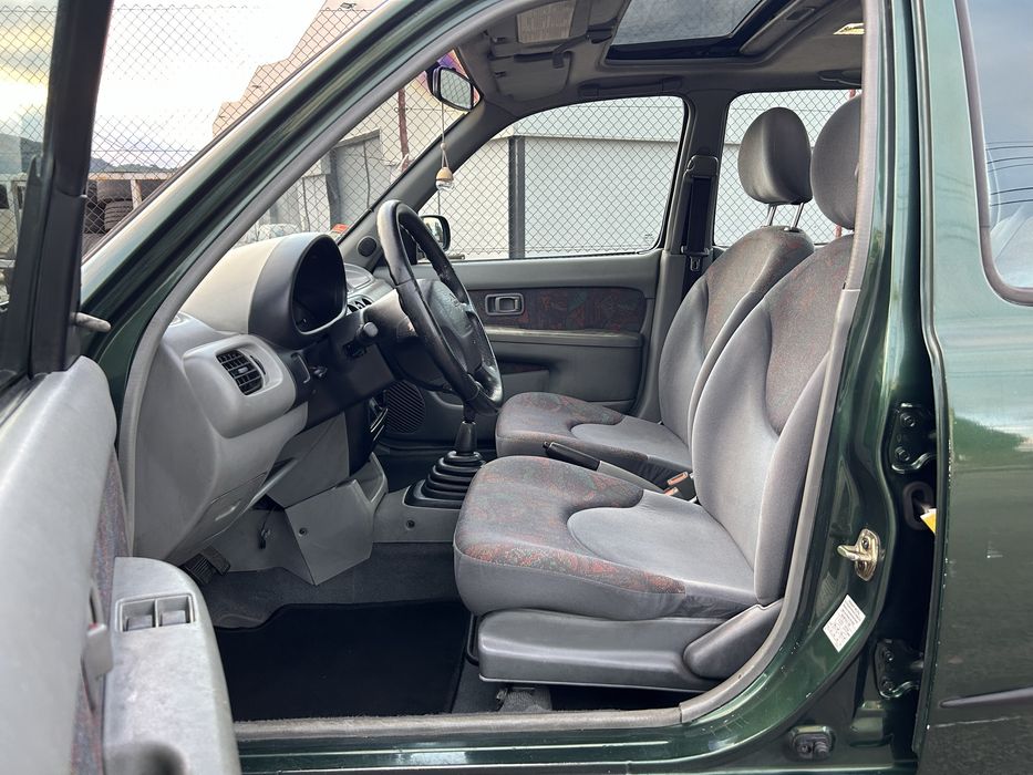 Nissan micra 1.3 impecavel