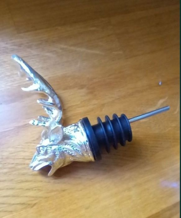 Nalewak do wina dozownik nowy