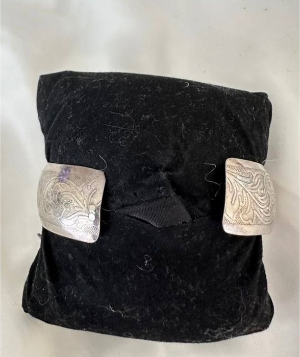 Антикварний срібний браслет