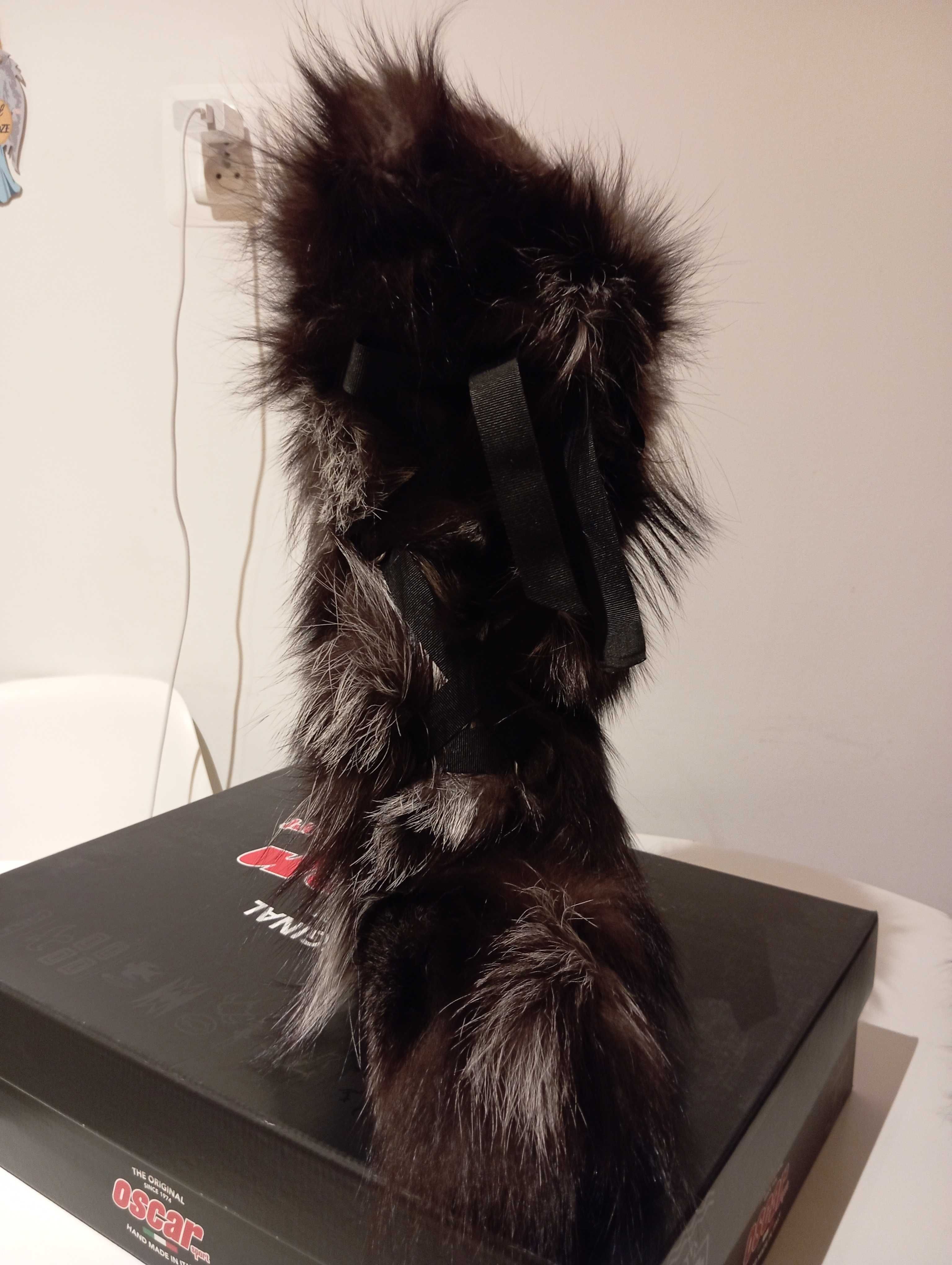 BUTY OSCAR noemi argento