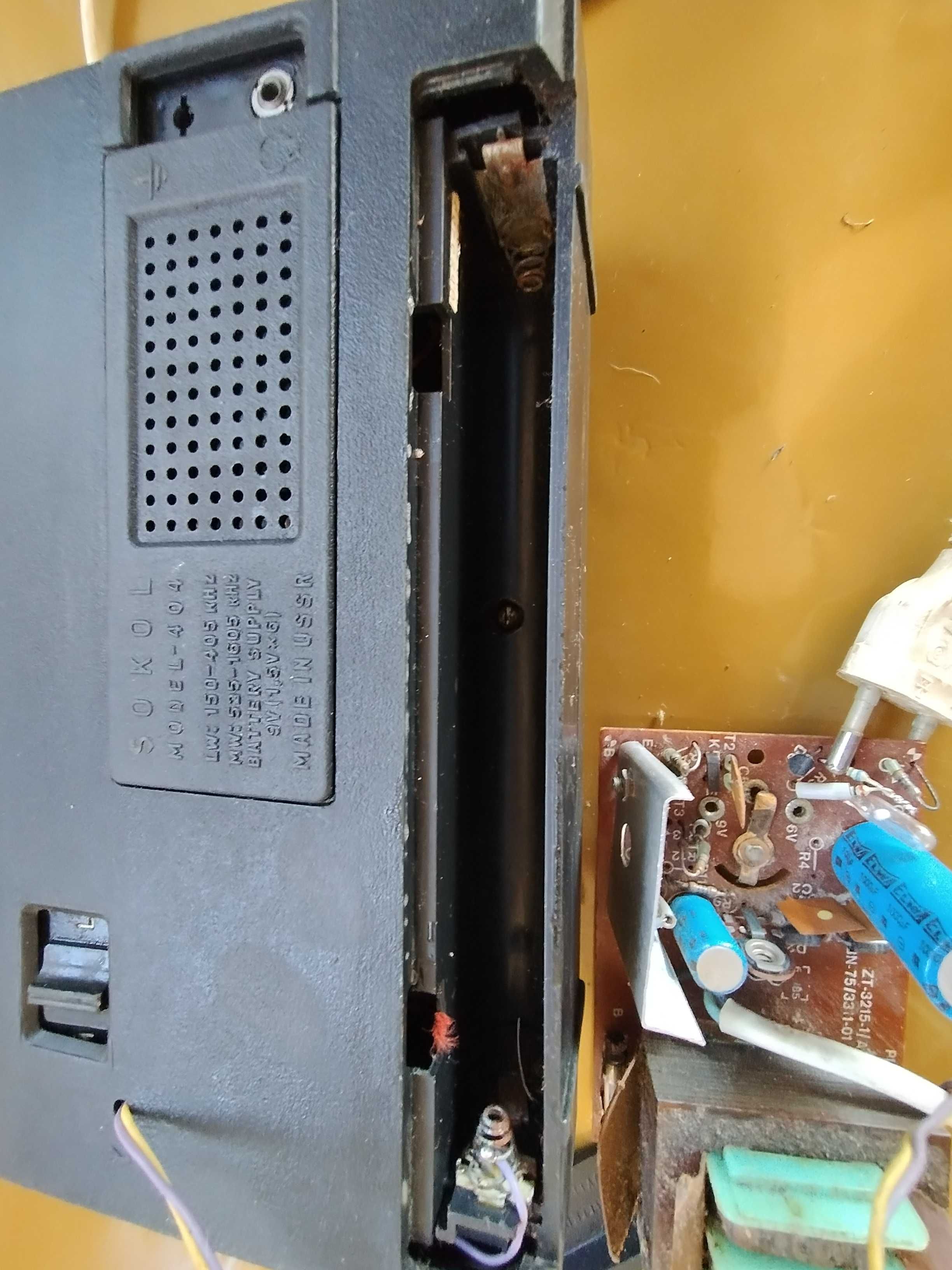 Radioodbiornik tranzystorowy SOKOL 404 LWP