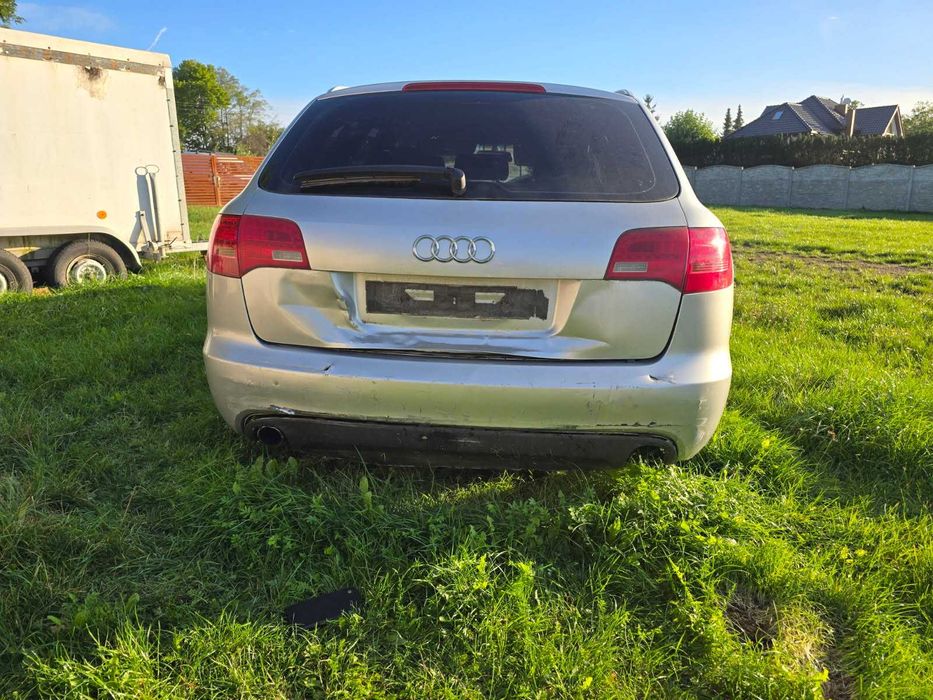 Audi a6 z 2006 roku 2,0 Tfsi z instalacją gazową lpg  uszkodzone.