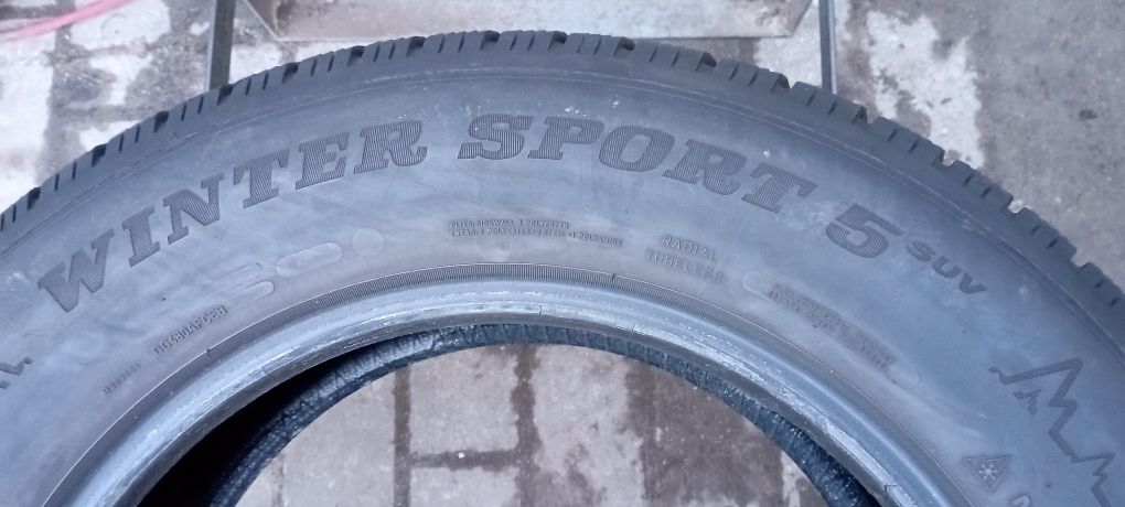 Opona 1szt 235/65/17 104H Dunlop Winter Sport 5 SUV 7mm