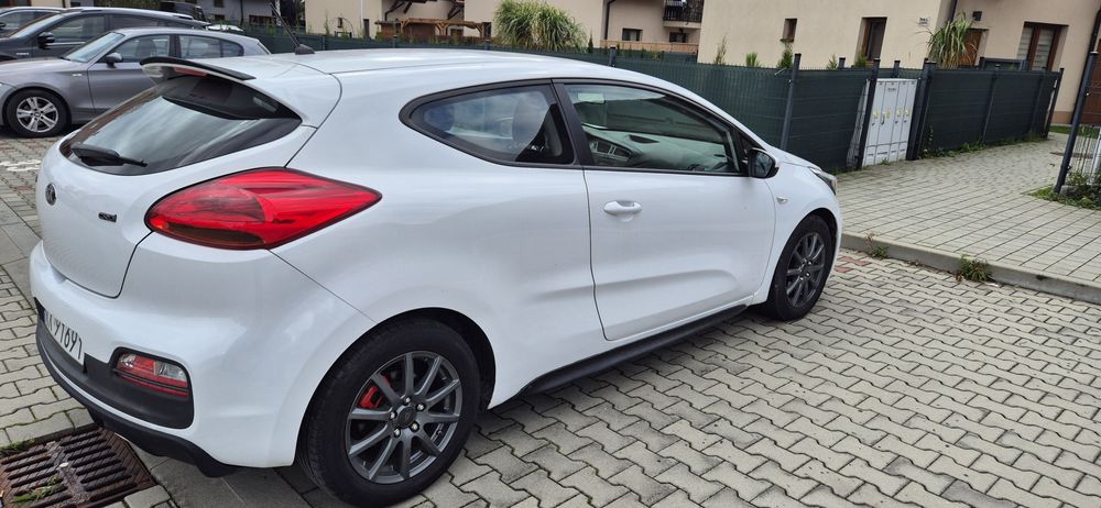 Sprzedam Kia Cee'd Diesel 1,4 2015