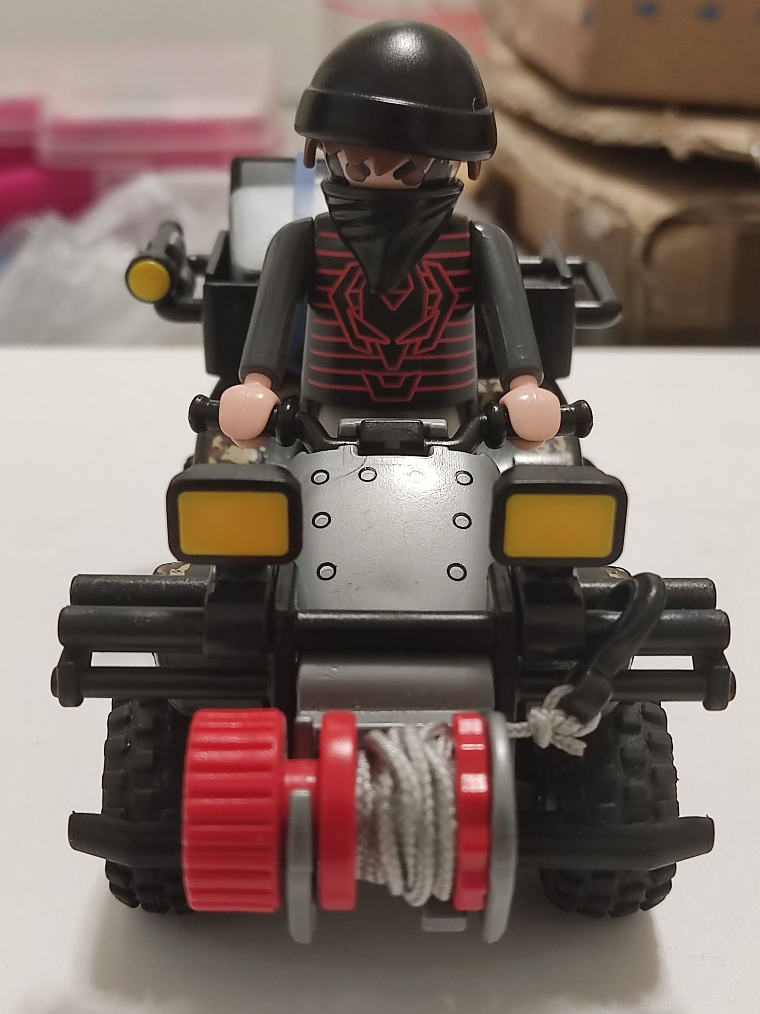 Playmobil moto 4 ladrão