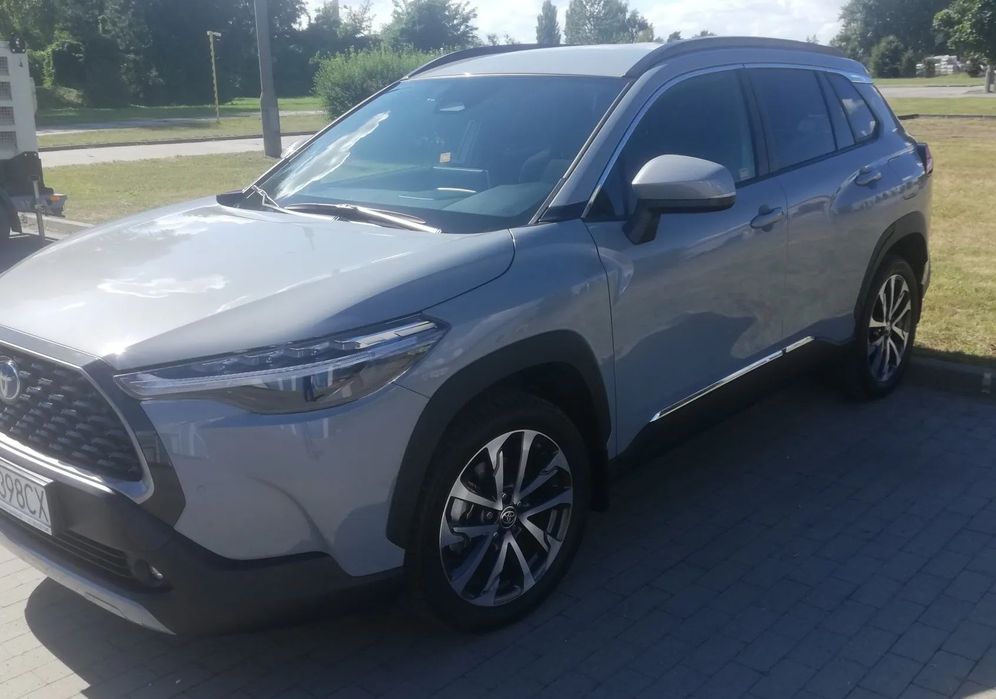 Toyota Corolla Cross 2.0 VVT-I+H CVT 2023r, zakup i rejestracja 2024r. 5900km