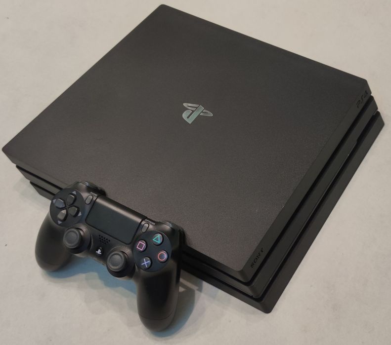 ПРОДАЖ PS4 Pro 1TB - Ідеальний Стан!