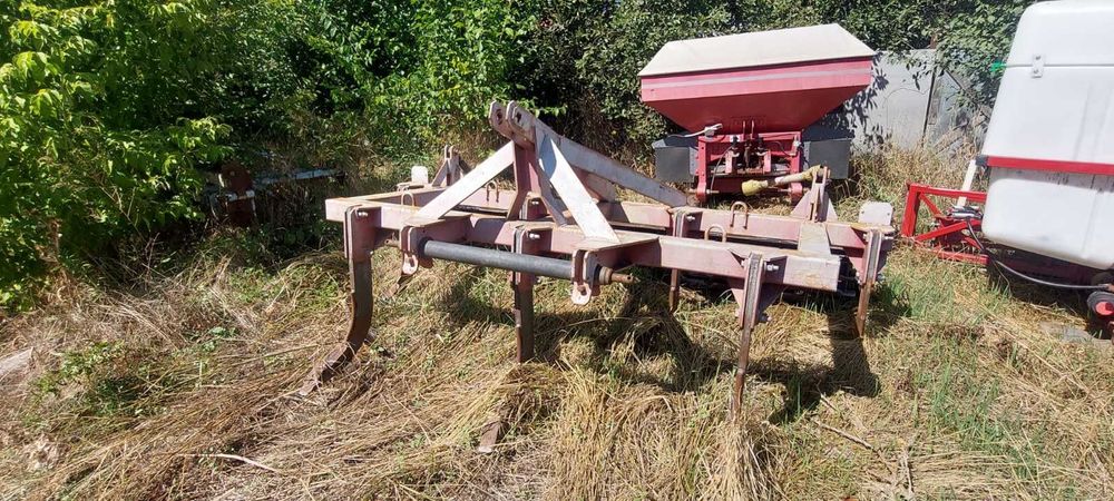 Продам глибокорихлетель ( чизель) під МТЗ 892