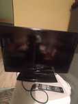 Telewizor LG 32Cal LE 5300 , pamięć GB 2  łączą HDMI.