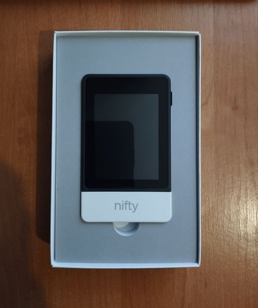 Холодный крипто кошелек SecuX Nifty