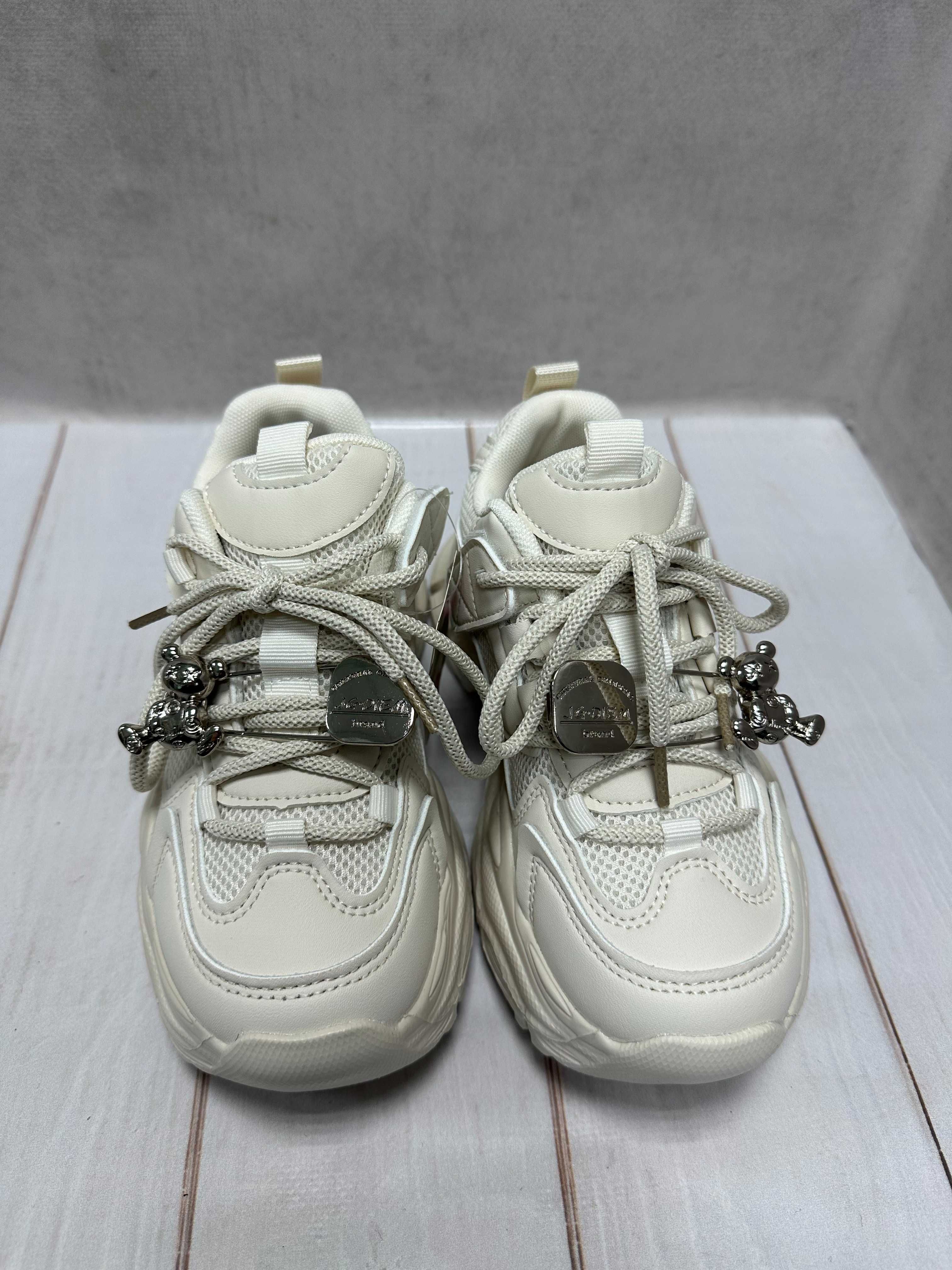 Дитячі кросівки демісезонні Jong Golf  для дівчинки  38 бежеві