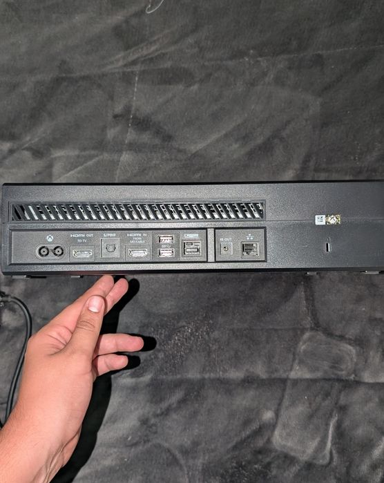 Xbox One 500Gb + jogo