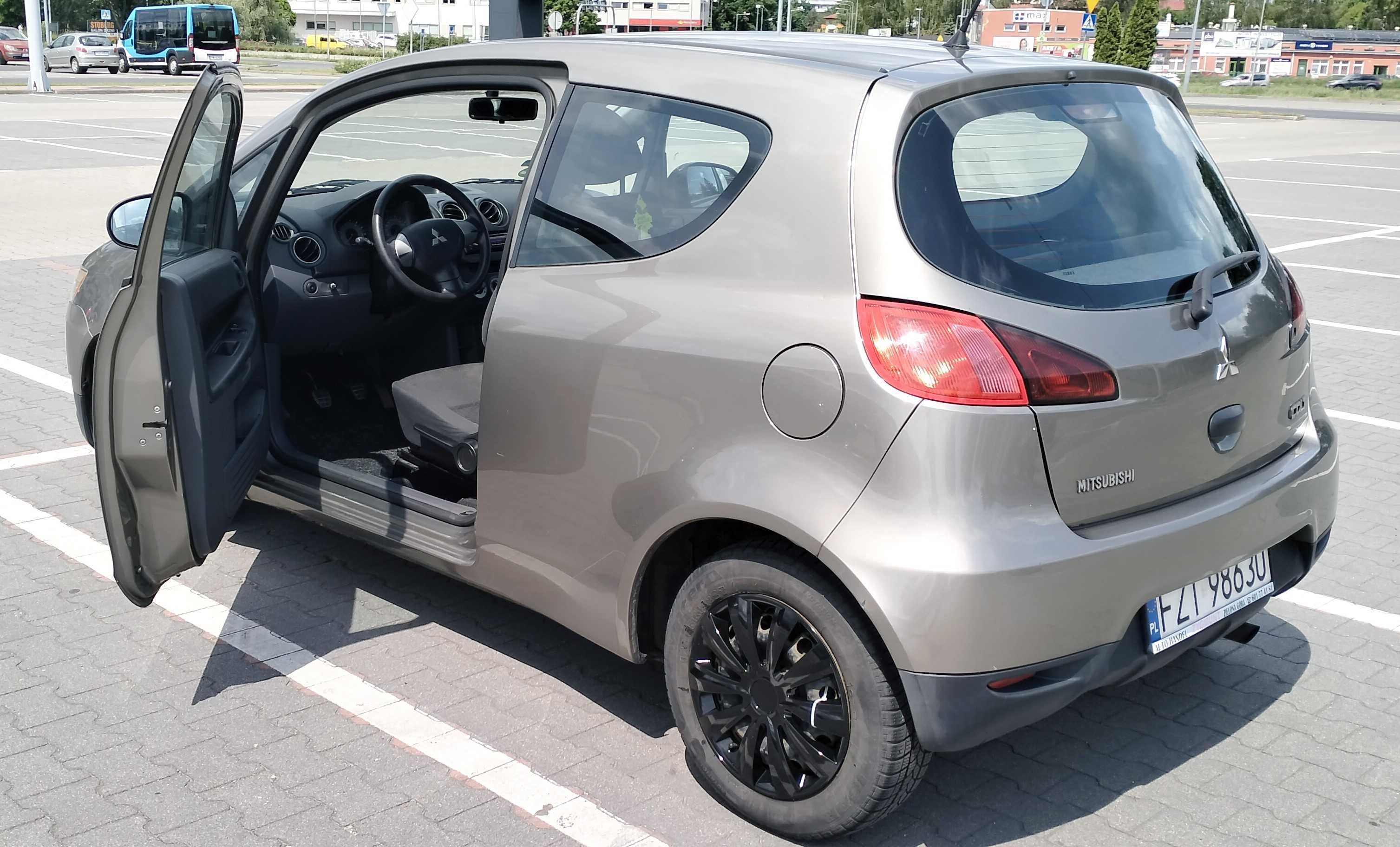 Mitsubishi Colt 2009